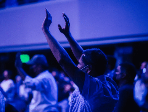 Oración nocturna: Dios cuida de todo mientras duermes