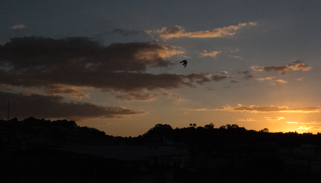 Oración nocturna: Liberándome de las preocupaciones